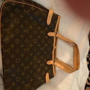 Louie Vuitton Iconic Monogram Bag